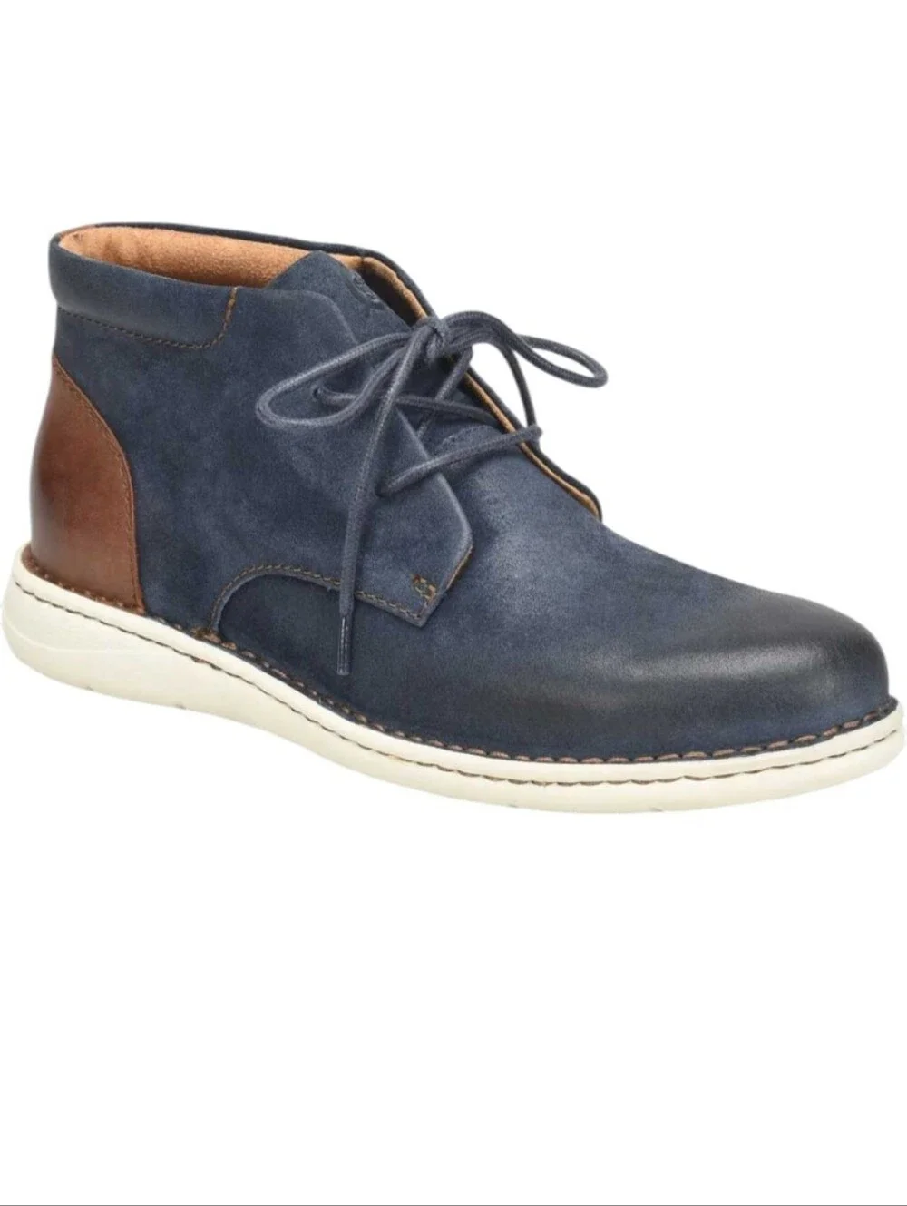 NEW....Born Men's Theo Navy Chukka Boots ...Size 11.5